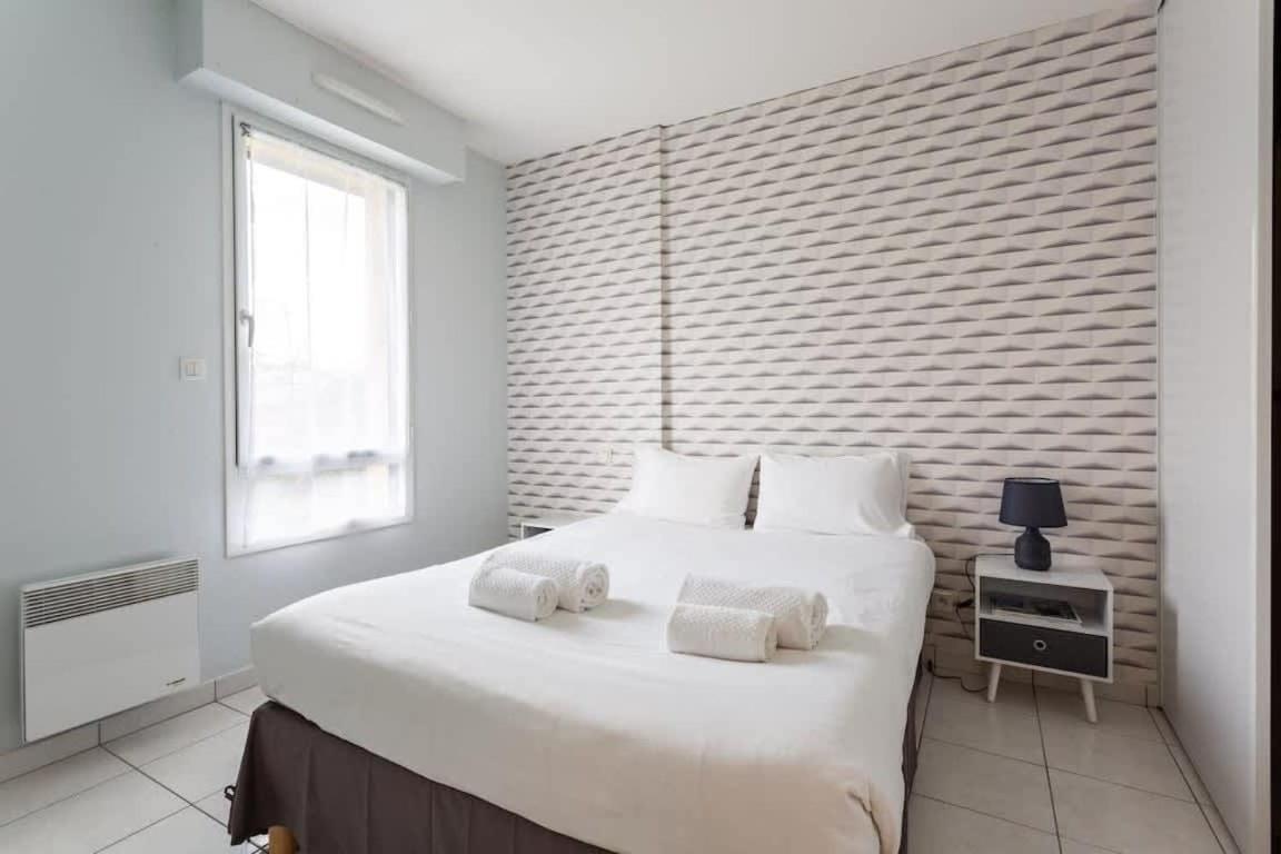 L'Opale - Joli Appartement Avec Jardin Et Garage Dinard Exterior foto